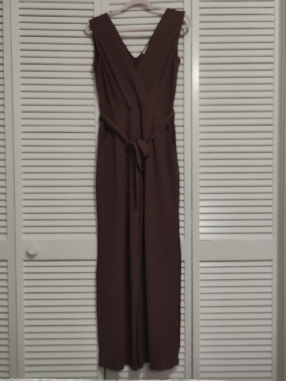 Monteau Taupe/Brown Sleeveless, Split-wide Leg, V-Neck Jumpsuit W. Belt